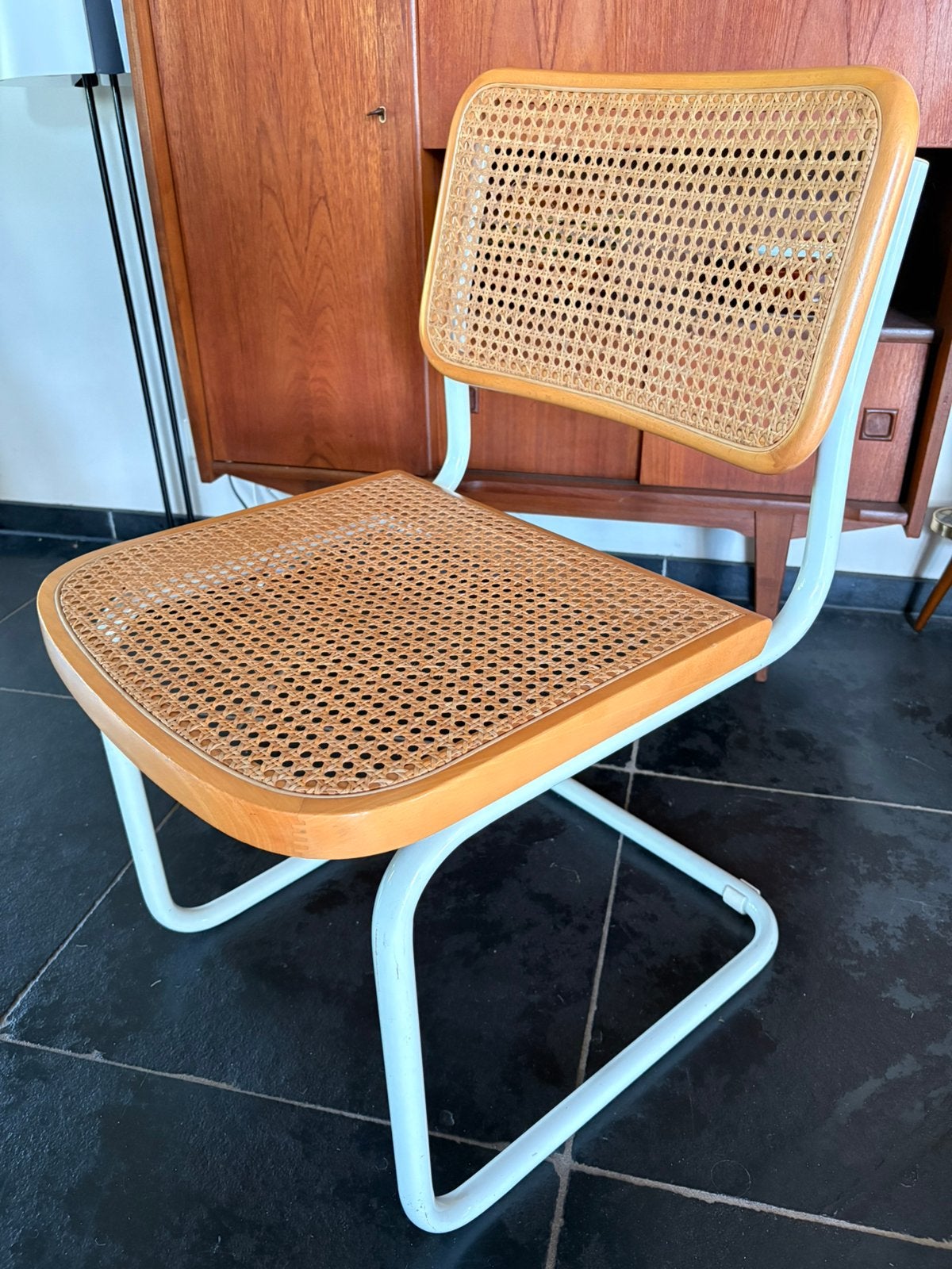 Vintage eetkamerstoel / buisframestoel Cesca Breuer, Ophalen, Bruin, Eén, Hout