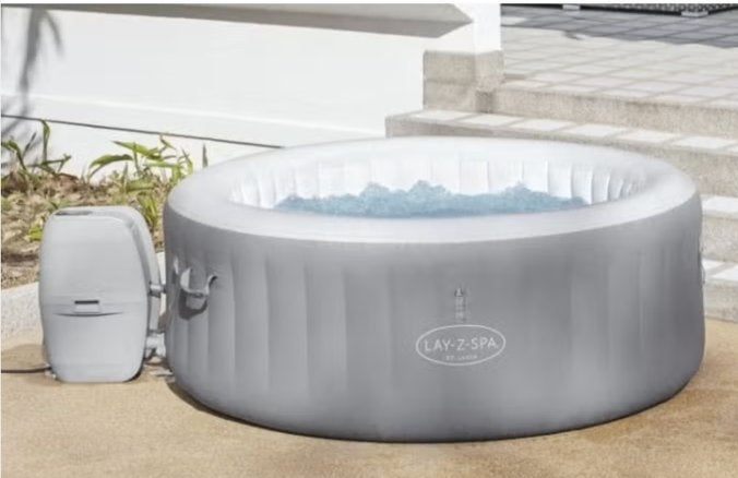 Lay-Z-Spa Tahiti opblaasbare jacuzzi met pomp, Tuin en Terras, Ophalen, Gebruikt, Afdekzeil, Opblaasbaar