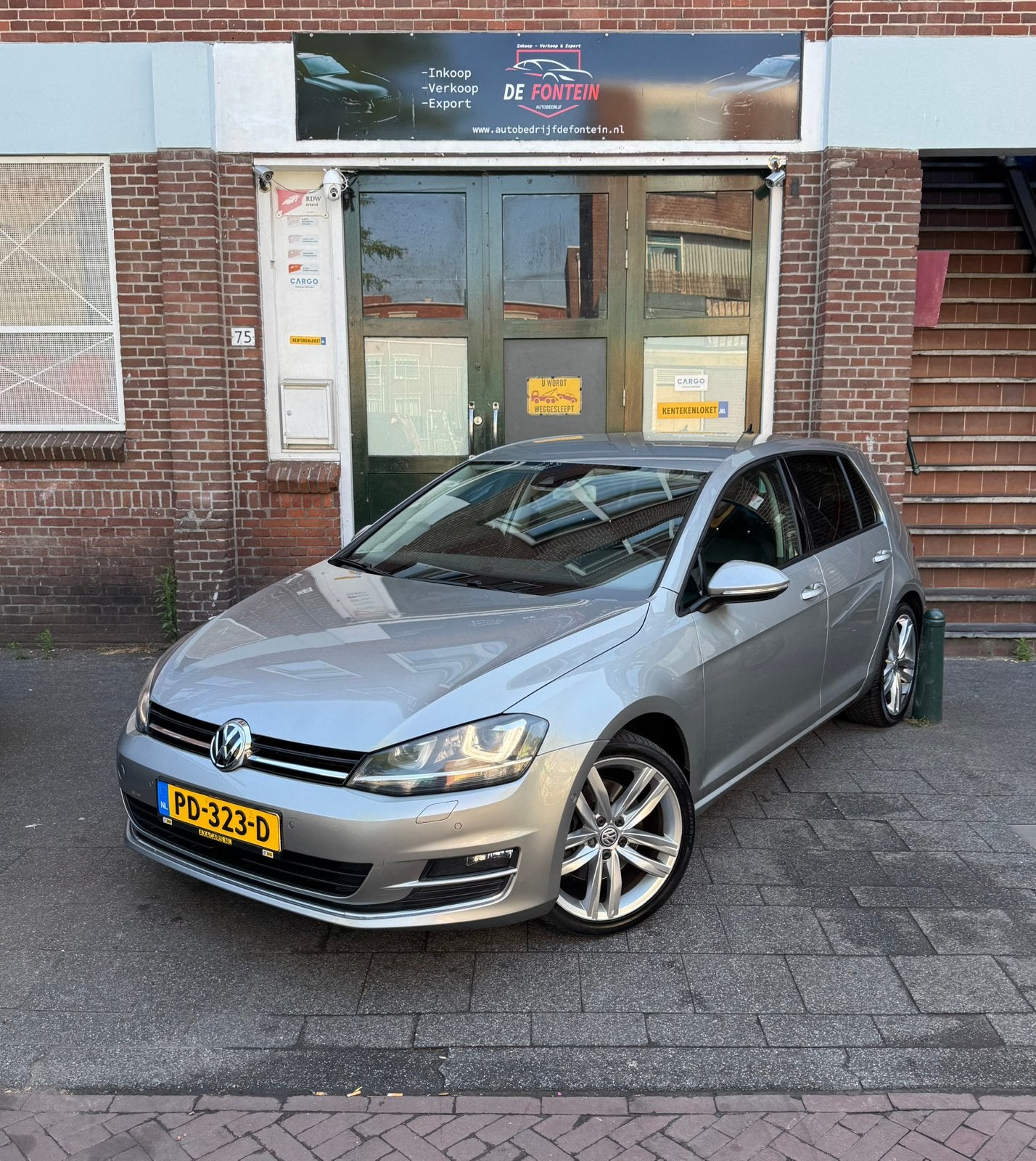 Volkswagen Golf 1.4 TSI Highline DSG 2013 Airco/Standkachel, Zwart, 4 cilinders, Leder, 650 kg