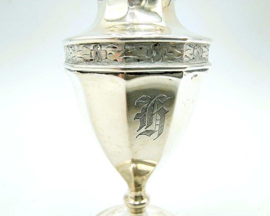 Zilveren peper- of zoutstrooier, Jennings silver company, Antiek en Kunst, Verzenden
