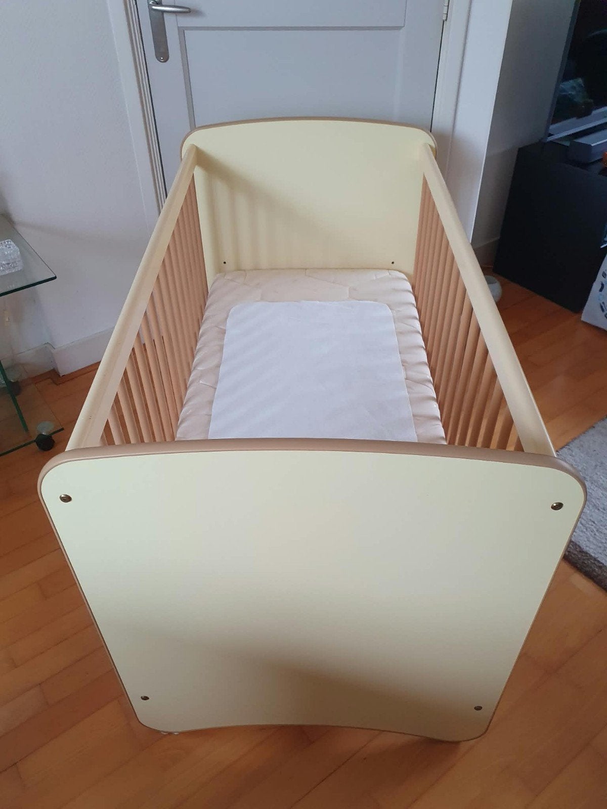 Kinderbedje 60x120 cm incl. matras en toebehoren, Ophalen, Zo goed als nieuw, Minder dan 140 cm, Matras