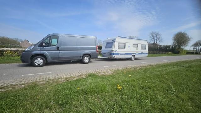 Fendt Diamant caravan, Caravans en Kamperen, Caravans, Particulier, tot en met 4, 1250 - 1500 kg, Rondzit, Fendt, Frans bed, Omvormbare zithoek