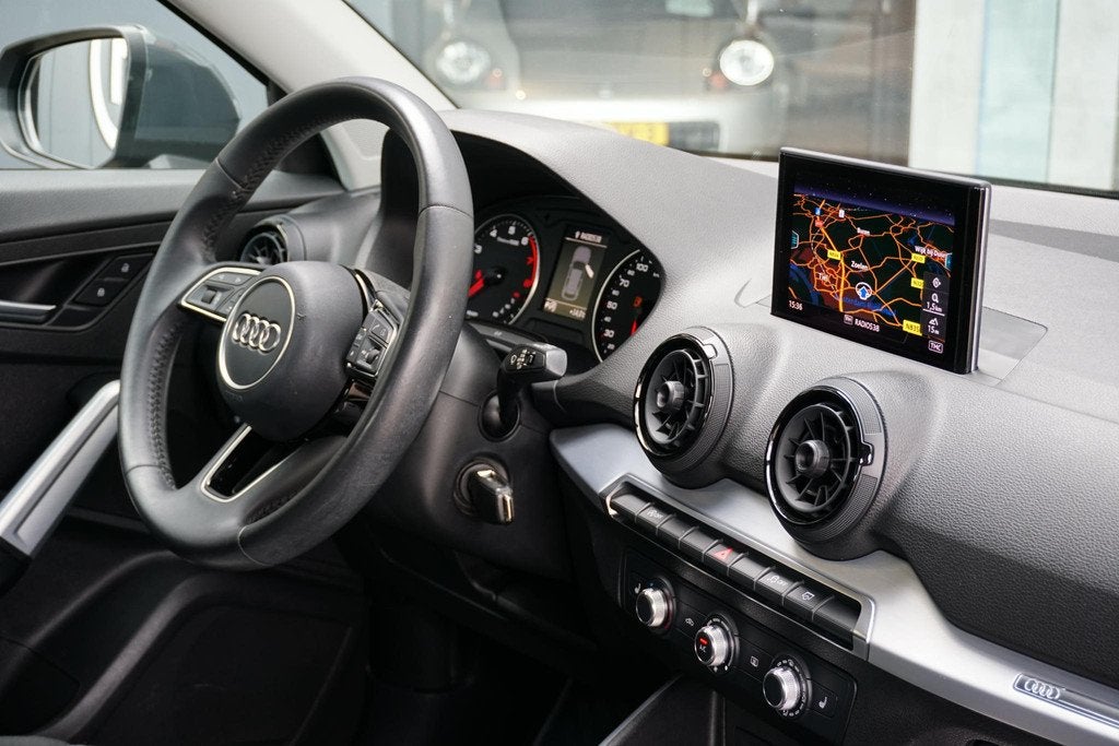 Audi Q2 1.4 TFSI CoD Sport Pro Line 150PK + NAVI / STOELVERW, Auto's, Audi, Stof, Gebruikt, 4 cilinders, 150 pk