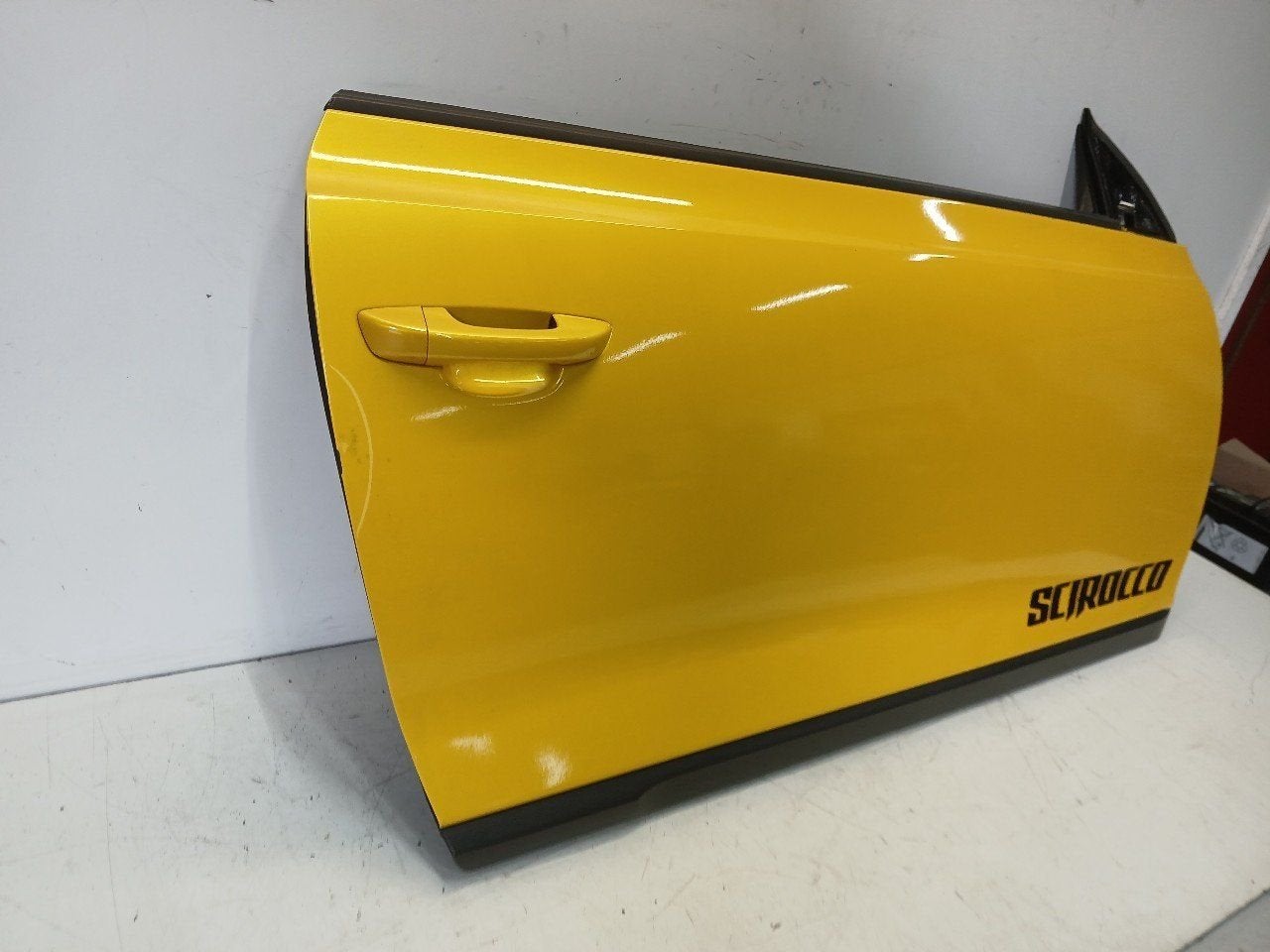 Portier rechts voor Volkswagen Scirocco, Onderdelen@venauto.nl, Van der Ven Autorecycling B.V., Gebruikt, Ettenseweg 76, 4706 PB Roosendaal, The Netherlands