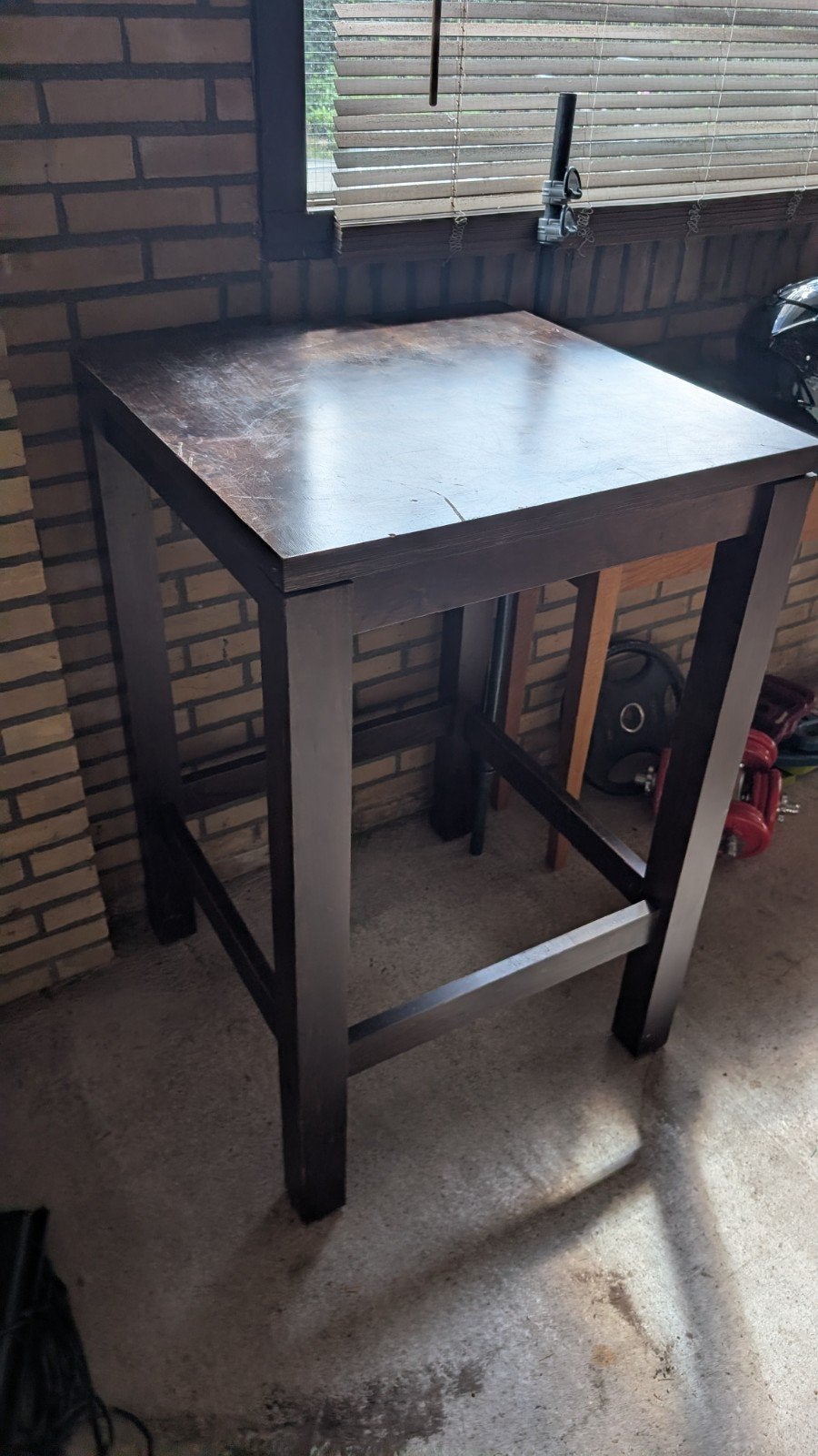 Bar tafel / Planten tafel  110 x 70 x 70, Ophalen