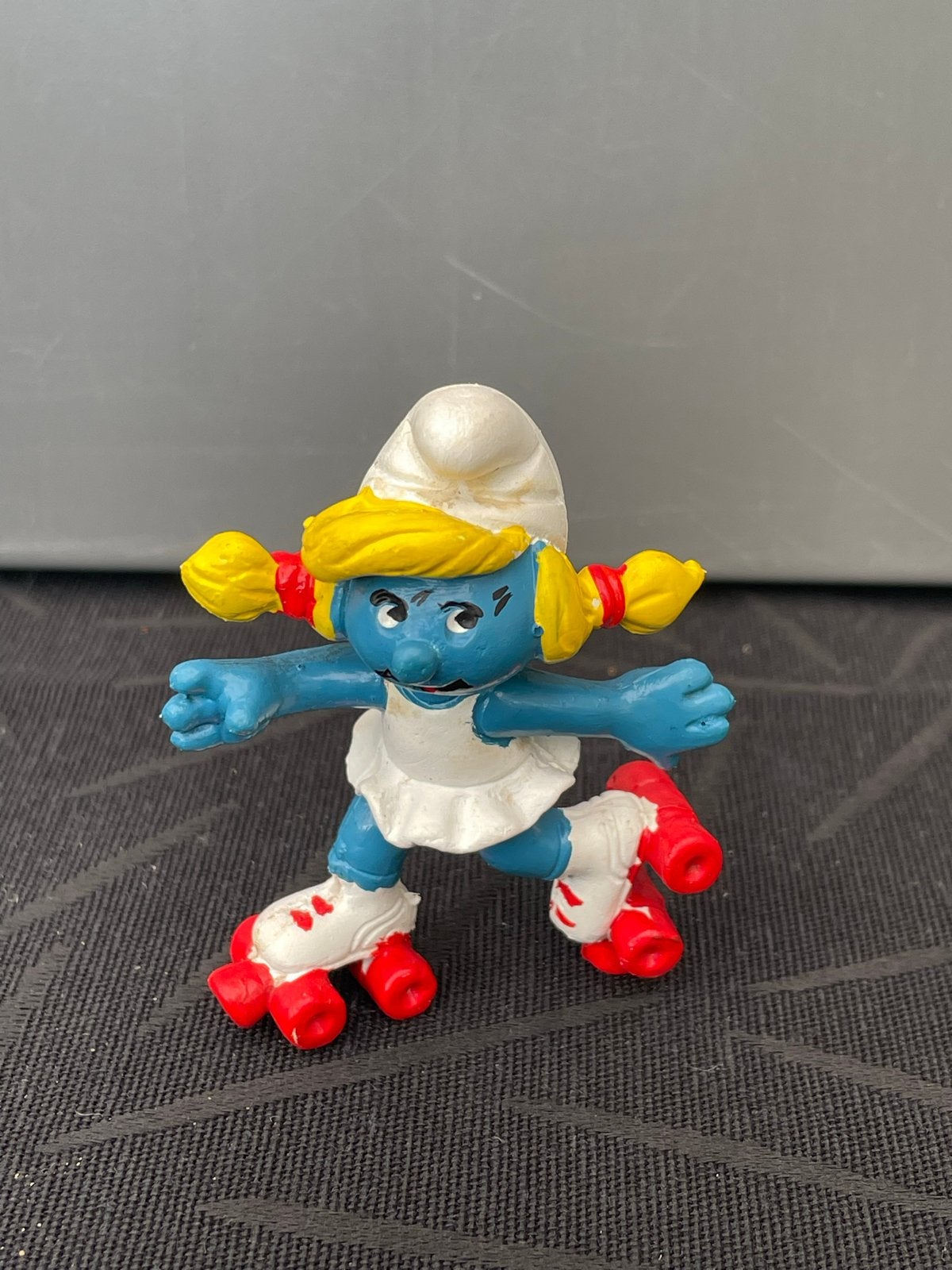 Smurfin rolschaatsen - Vintage Smurf figuur, Ophalen of Verzenden, Gebruikt, Kinderen