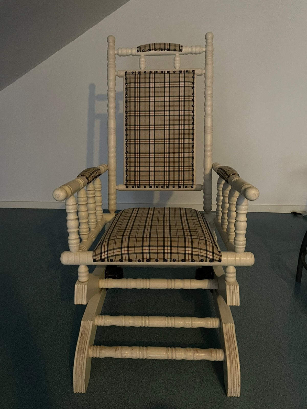 Schommelstoel - GRATIS AFHALEN, Huis en Inrichting, Fauteuils, Ophalen, Zo goed als nieuw, 75 tot 100 cm, Stof