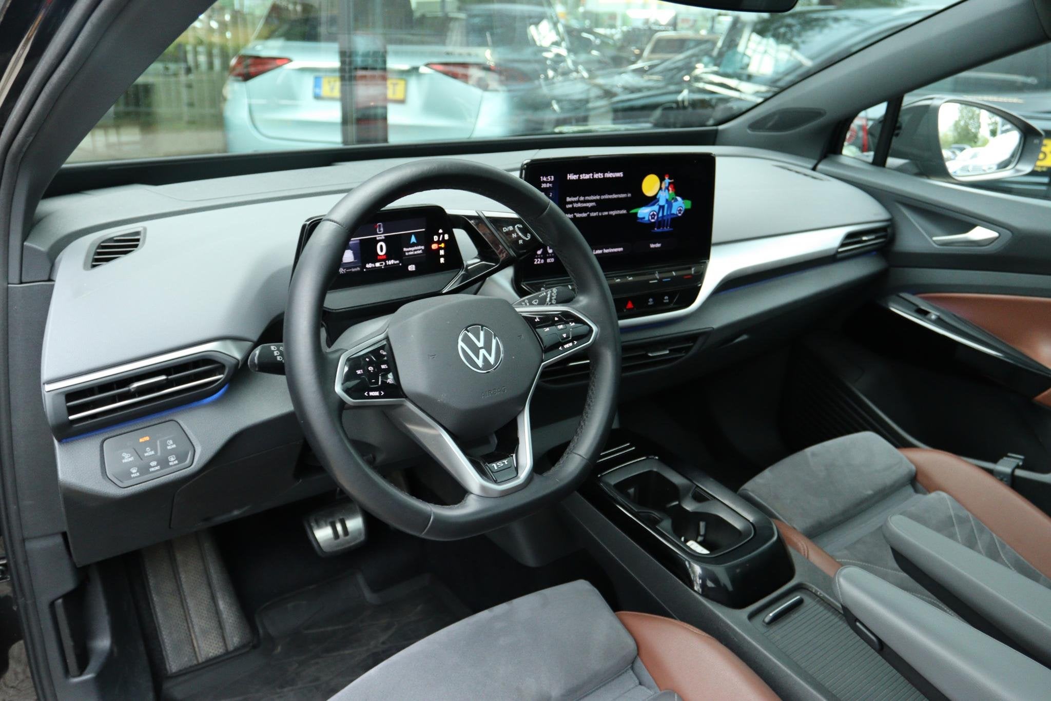 VOLKSWAGEN ID.4 FIRST MAX 77KWH | PANO | HUD | 360 CAMERA |, Auto's, Volkswagen, Automaat, Achterwielaandrijving, Gebruikt, 495 min