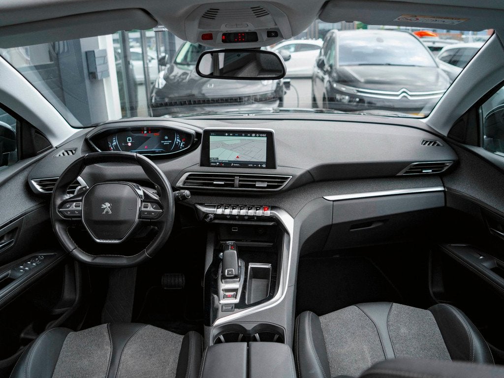 Peugeot 5008 1.2 Allure | 7P | PANO | CAMERA | CLIMA, Auto's, Peugeot, Gebruikt, 1199 cc, Zwart, Bedrijf