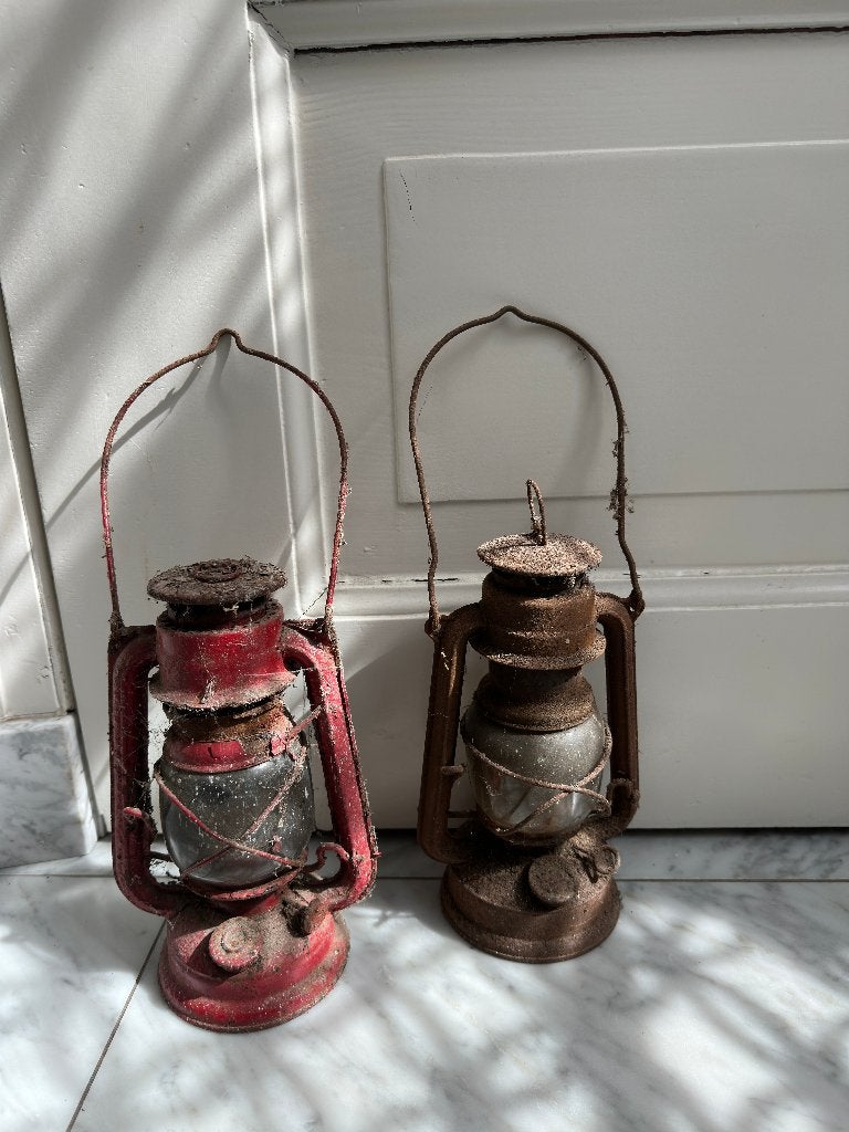 Twee antieke olielantaarns uit 1900 - origineel patina, Antiek en Kunst, Ophalen