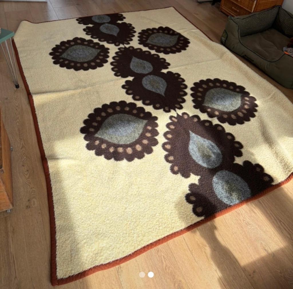Vintage wollen deken !, Huis en Inrichting, Woonaccessoires | Plaids en Woondekens, Ophalen of Verzenden, Gebruikt