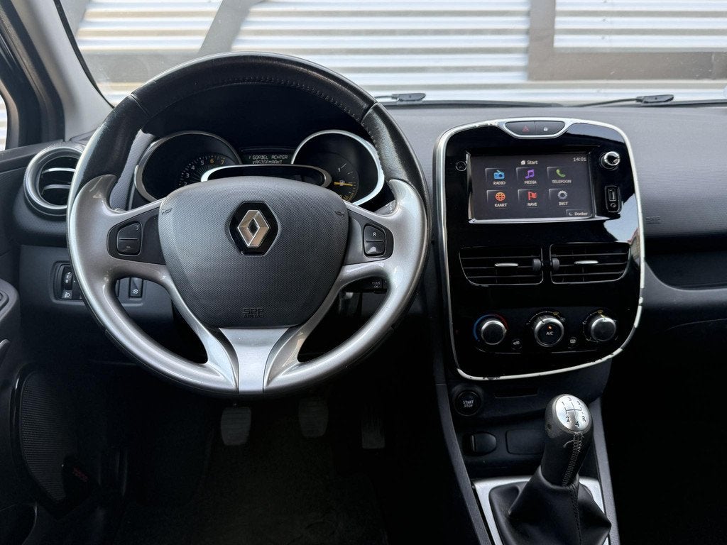 Renault Clio Estate 0.9 TCe Night&Day 2e Eigenaar|Navi|Airco, Auto's, Renault, Voorwielaandrijving, Stof, Origineel Nederlands