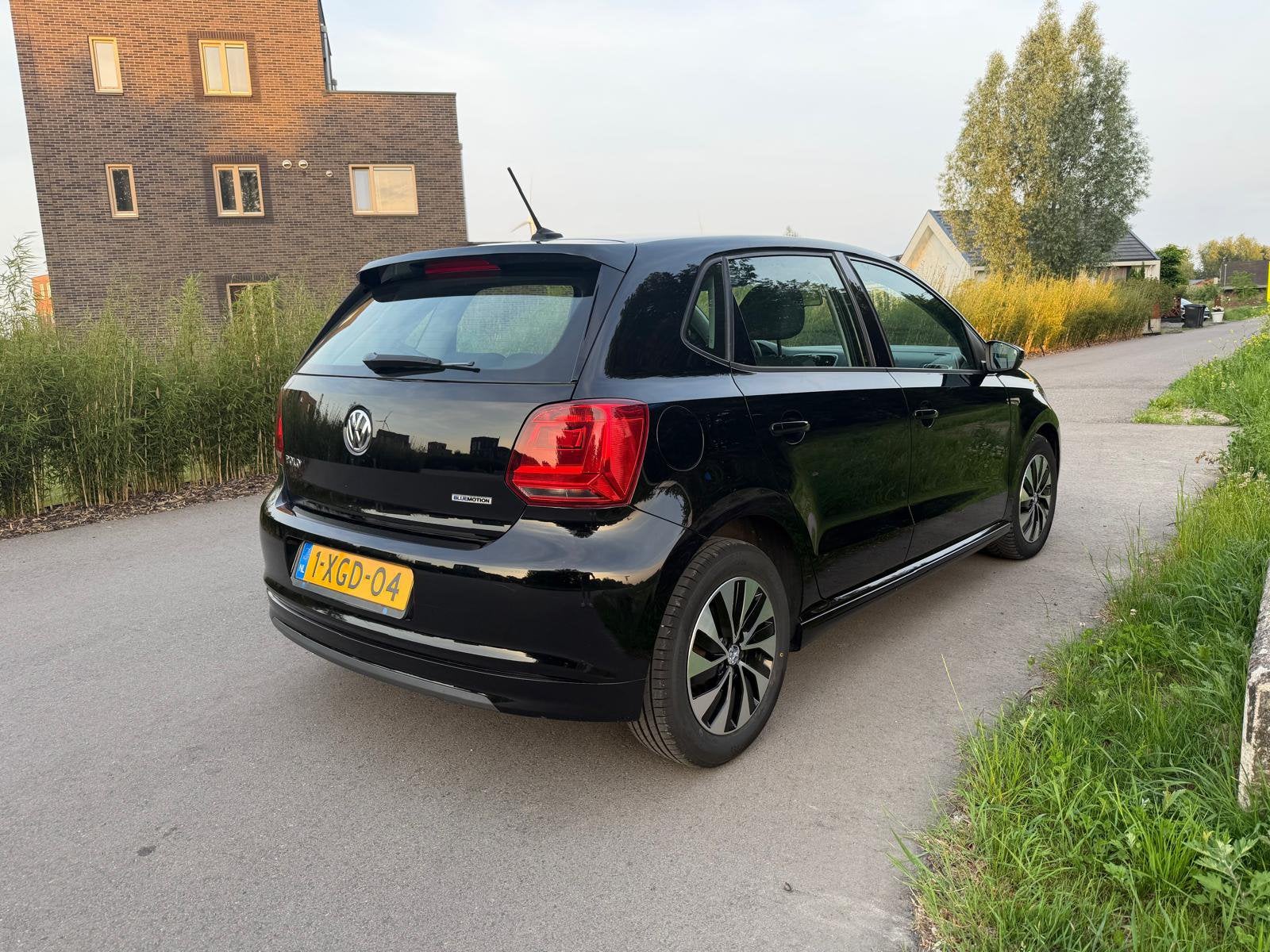Volkswagen Polo 1.4 TDI 55KW BMT 2014 Zwart, Auto's, Volkswagen, Voorwielaandrijving, 74 pk, Zwart, Origineel Nederlands