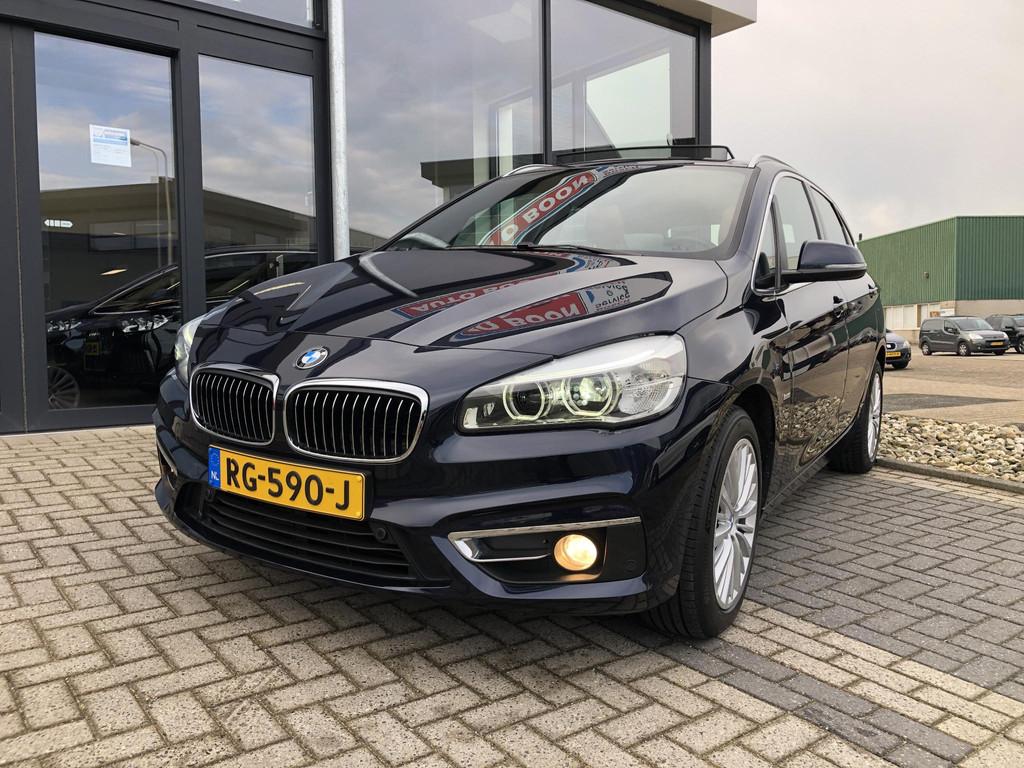 BMW 218i Active Tourer 136PK AUTOM. H.E. : LEER/PANO/HUD NAV, Auto's, 1345 kg, 136 pk, Gebruikt, Euro 6