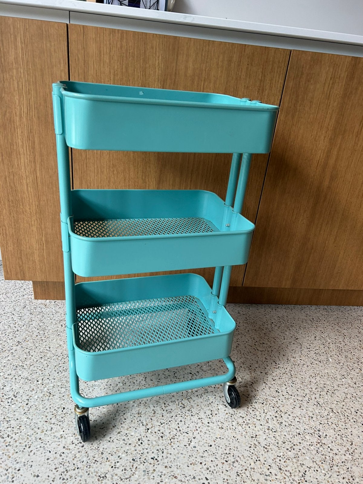 IKEA trolley, Ophalen, Zo goed als nieuw