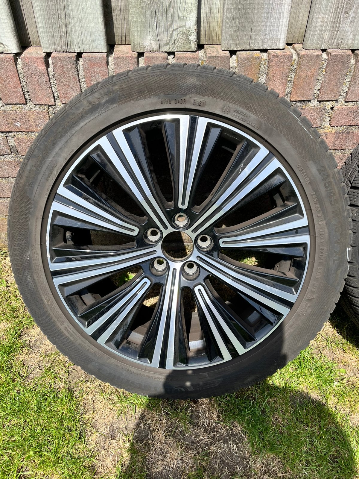 Originele Volvo V90 18 inch velgen + winter- én zomerbanden, Auto-onderdelen, Banden en Velgen, Ophalen, 18 inch, 245 mm, Banden en Velgen