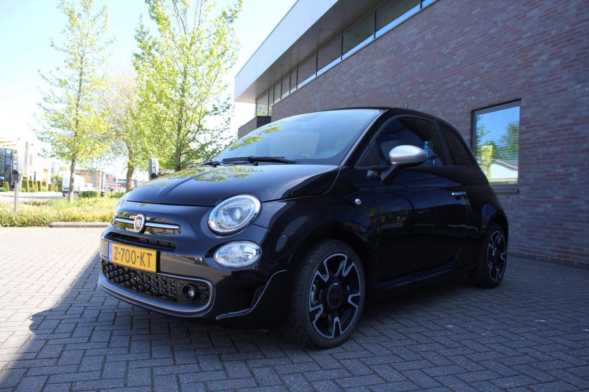 Fiat 500 1.0 Hybrid Launch Edition, Auto's, Fiat, Voorwielaandrijving, Euro 6, 4 stoelen, Leder