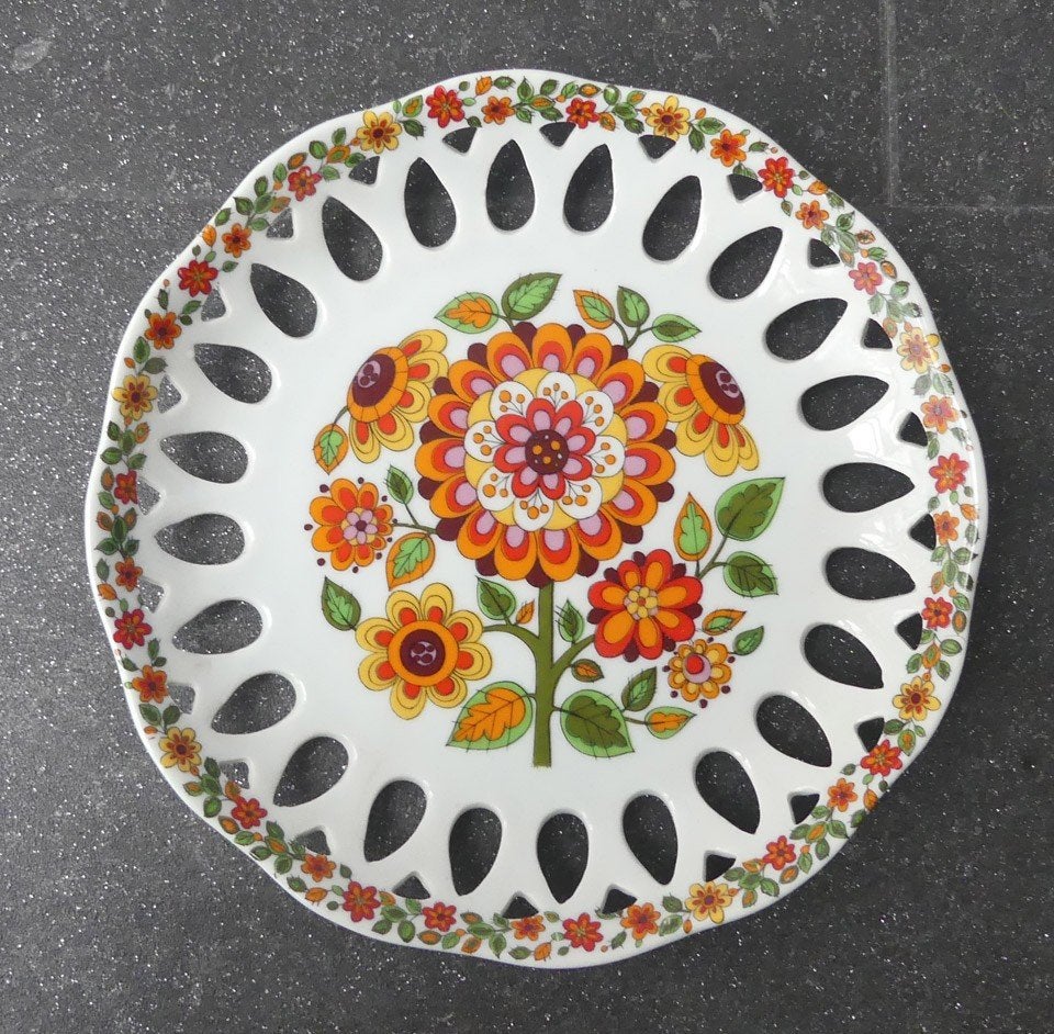 Vintage bord retro bloemenprint Porcellana Schmidt Brazil, Ophalen of Verzenden, Zo goed als nieuw, Bord(en), Overige stijlen