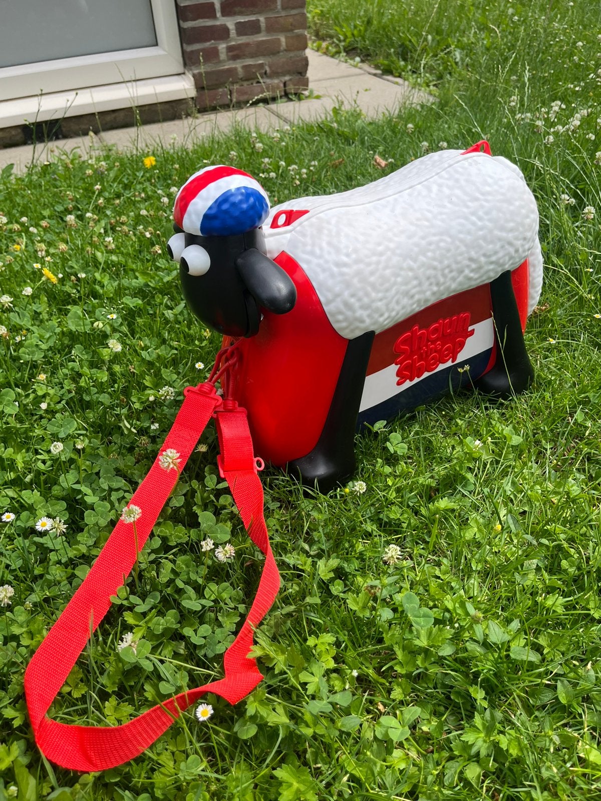 Shaun the sheep zit koffer, Ophalen, Zo goed als nieuw, Kunststof