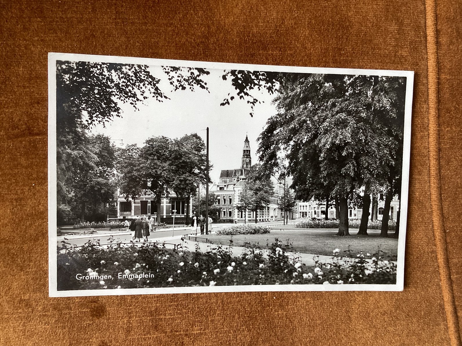 Groningen. Emmaplein. Mensen.1955, Ophalen of Verzenden, 1940 tot 1960, Groningen