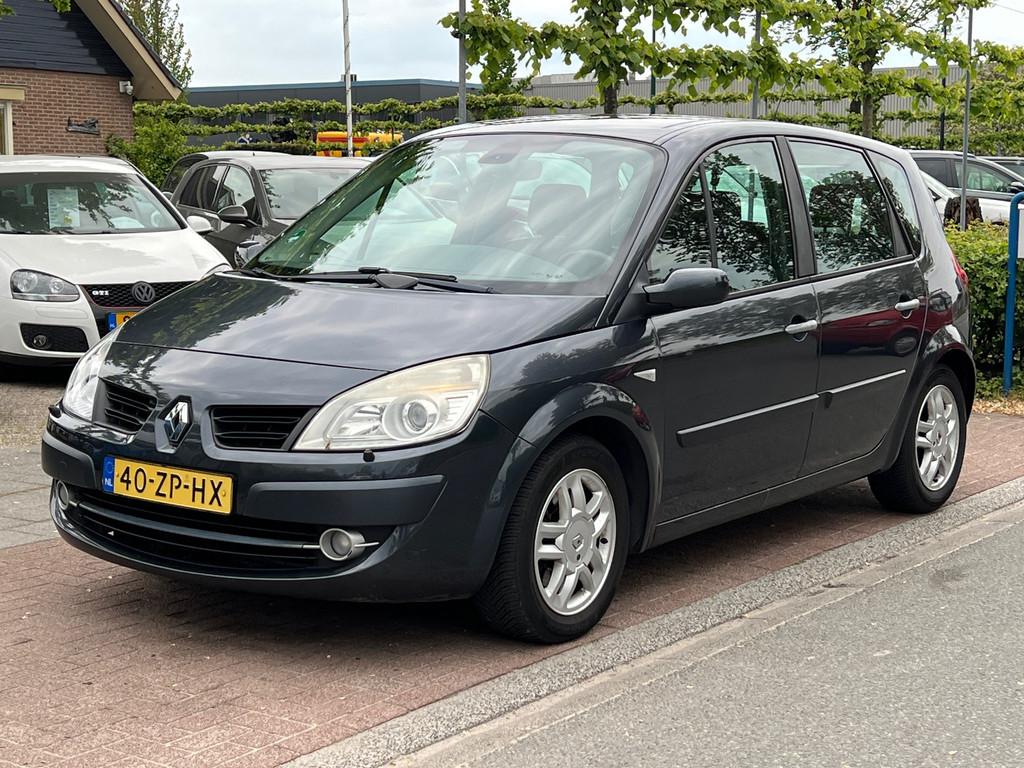 Renault Scénic 2.0 Tech Line * APK 7-2027 *, 1998 cc, 135 pk, 4 cilinders, Leder en Stof