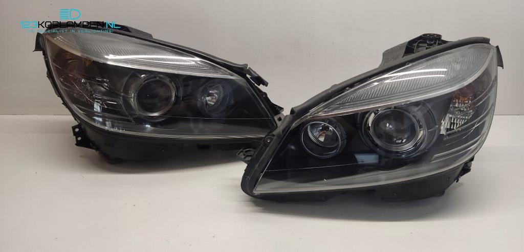 (J3) Mercedes C Klasse W204 AMG Xenon koplamp links rechts, Gebruikt, -, Ophalen of Verzenden, -