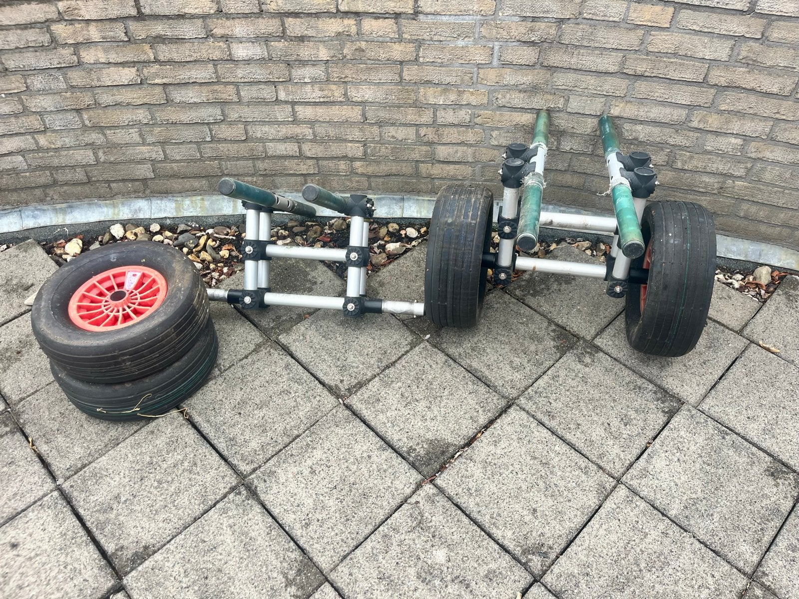 Strandtrailer catamaran kajakker 2 stuks - 38cm luchtwielen, Ophalen, Gebruikt, Overige typen