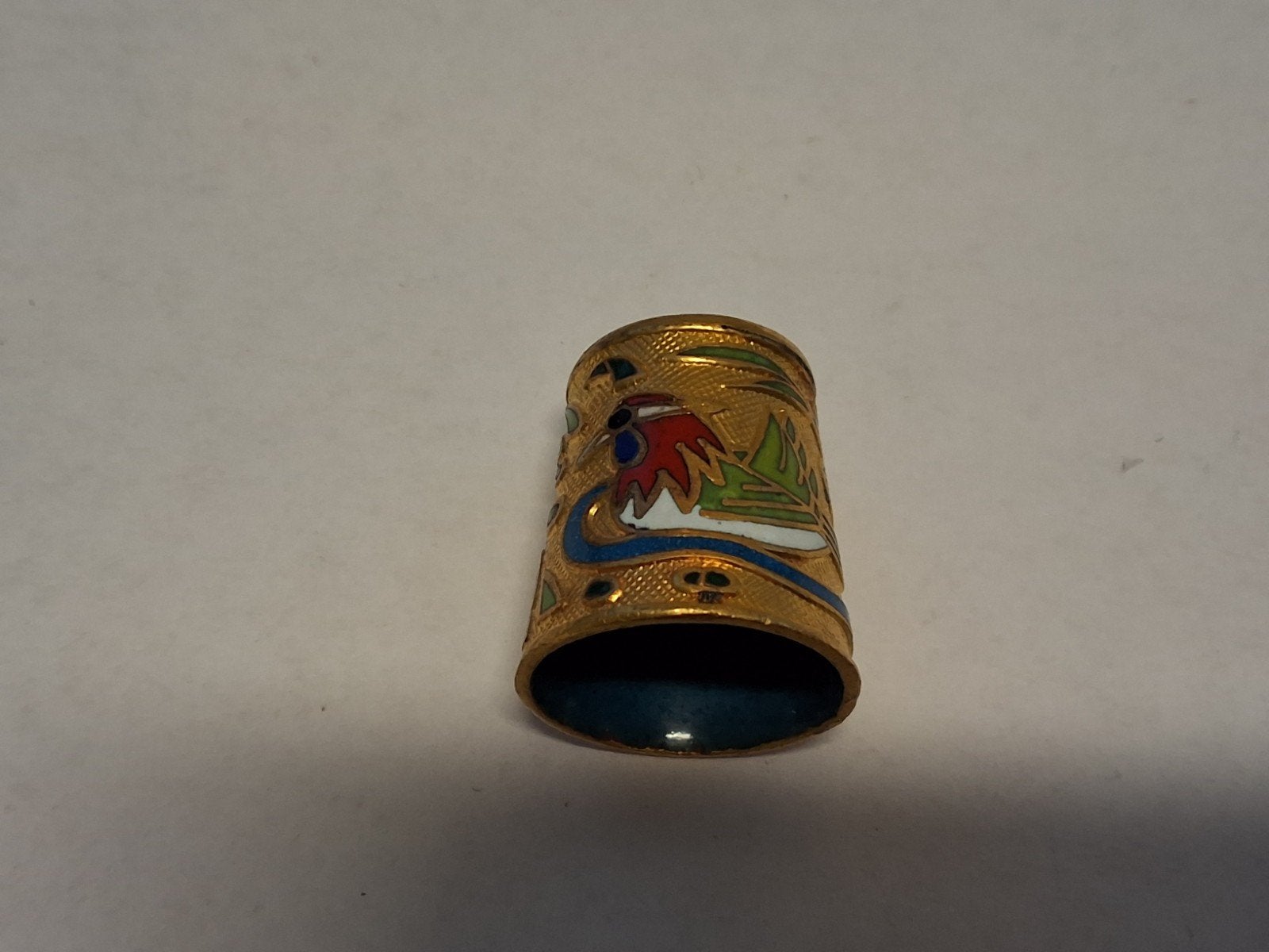 Vintage vermeil cloisonné-emaille vingerhoedje, Verzamelen, Ophalen of Verzenden, Gebruikt, Overige materialen, Buitenland