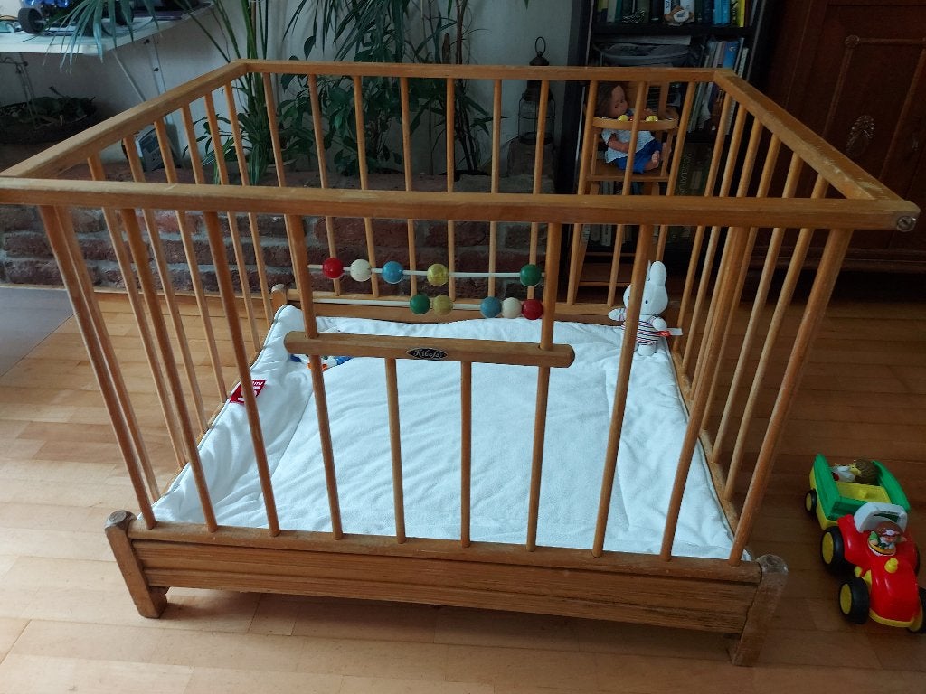 babybox inklapbaar blankhouten, Ophalen, Gebruikt, Rechthoekig, Boxkleed
