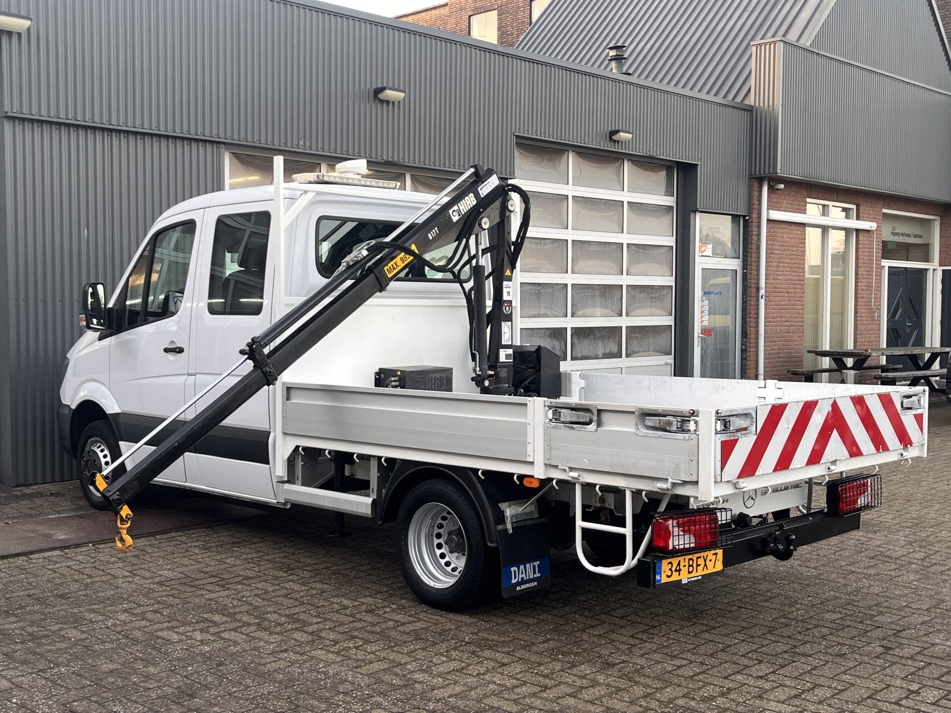 Mercedes-Benz Sprinter 513cdi 130pk DC Laadkraan Hiab 017T A, Auto's, Automaat, Stof, 4 cilinders, Wit
