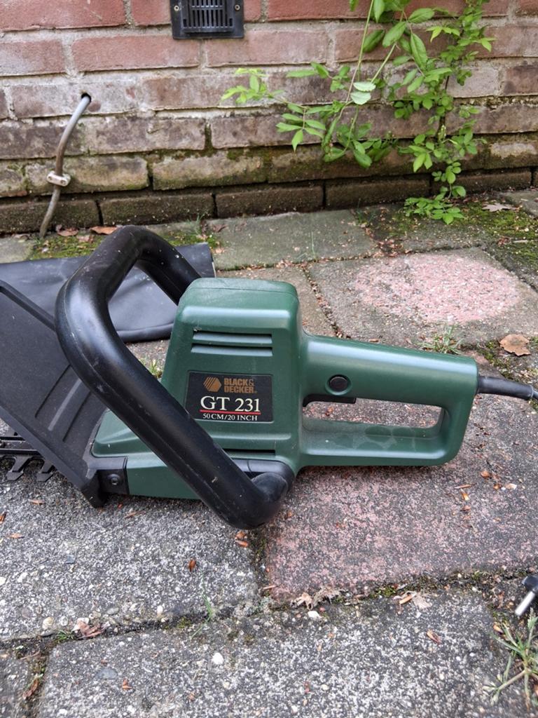 Black & Decker Electrische Heggenschaar GT 231, Ophalen, Gebruikt, Elektrisch