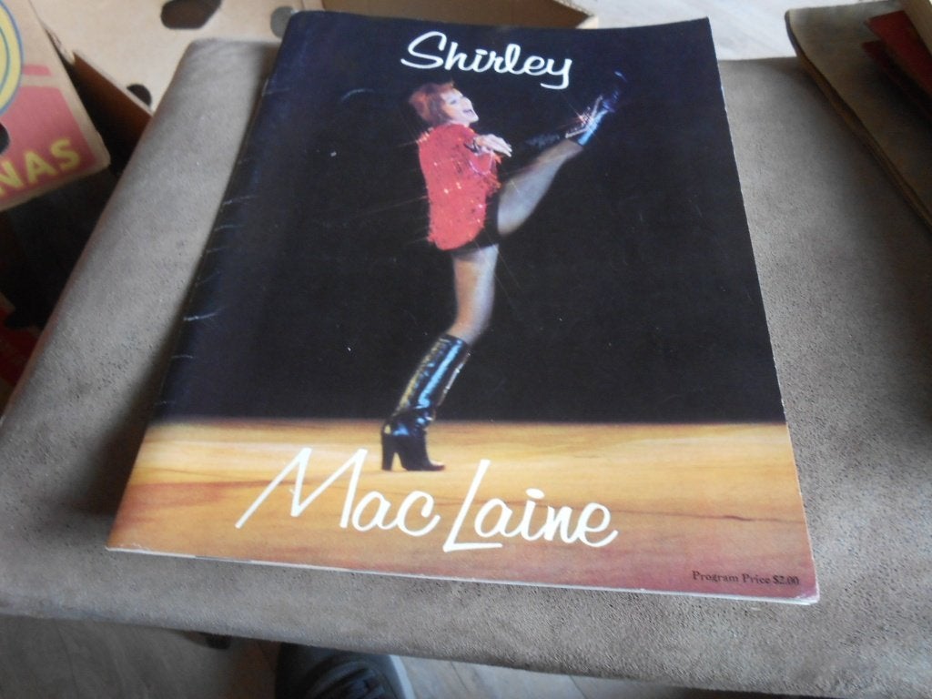 SHIRLEY  MAC  LAINE, Ophalen of Verzenden, Gebruikt, Boek, Tijdschrift of Artikel