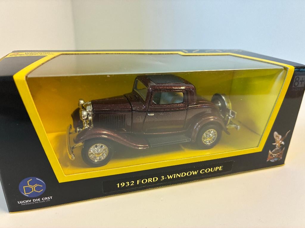 27536: Ford 3-Window Coupe - 1932 - Road Signature 1:43, Overige merken, Auto, Viale Europa Unita snc, Zona Industriale, 64032 Casoli Di Atri