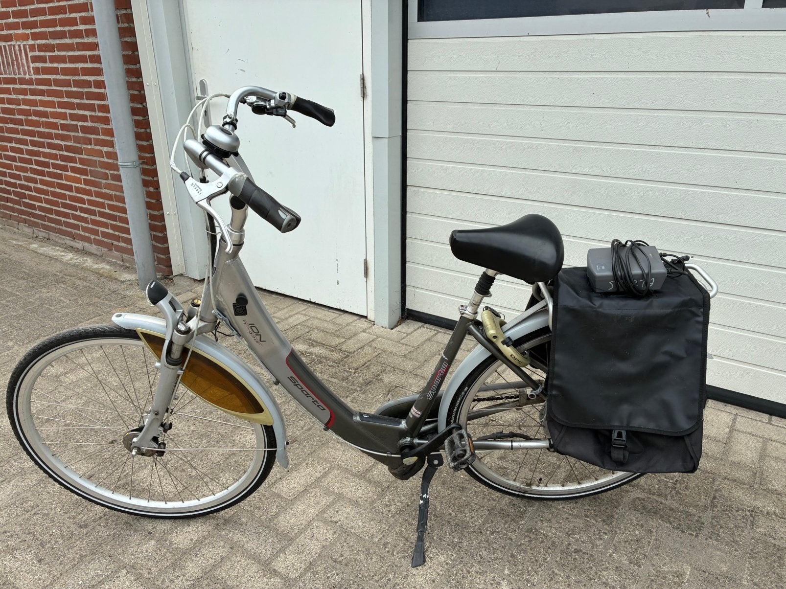 Fietsen, Fietsen en Brommers, Elektrische fietsen, Ophalen, Gebruikt, Minder dan 30 km per accu, Sparta
