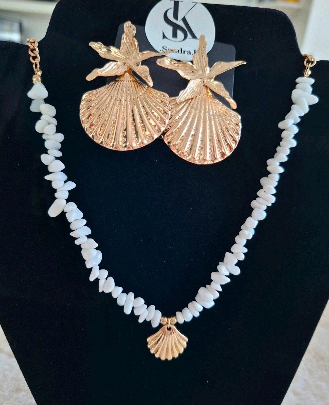 Schelpjes ketting en oorbellen set, Ophalen of Verzenden, Nieuw, Wit, Overige materialen