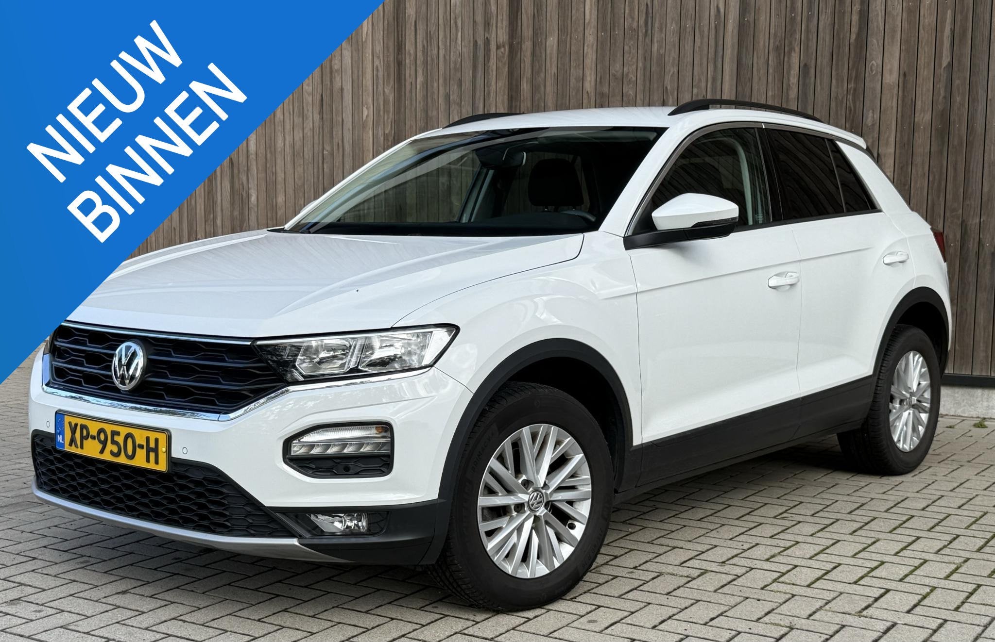 Volkswagen T-Roc 1.0 TSI Style ACC | AIRCO | CARPLAY | NAVI, Voorwielaandrijving, Stof, Gebruikt, 116 pk