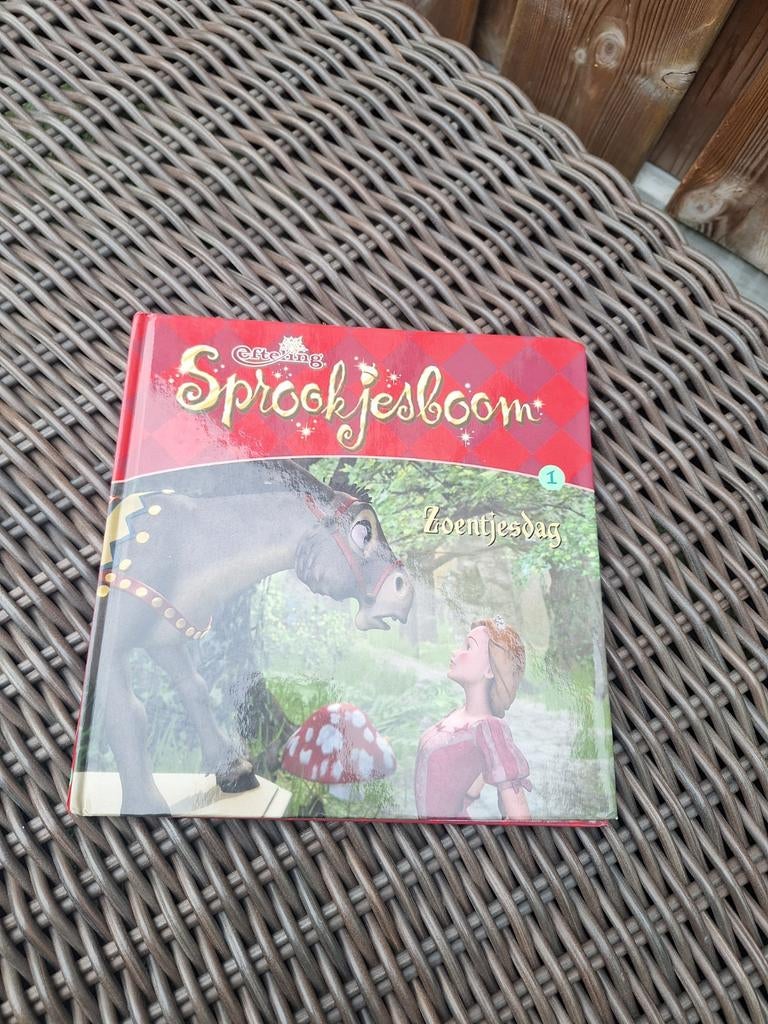 Sprookjesboom: Zoentjesdag, Boeken, Ophalen of Verzenden, Gelezen, Onbekend