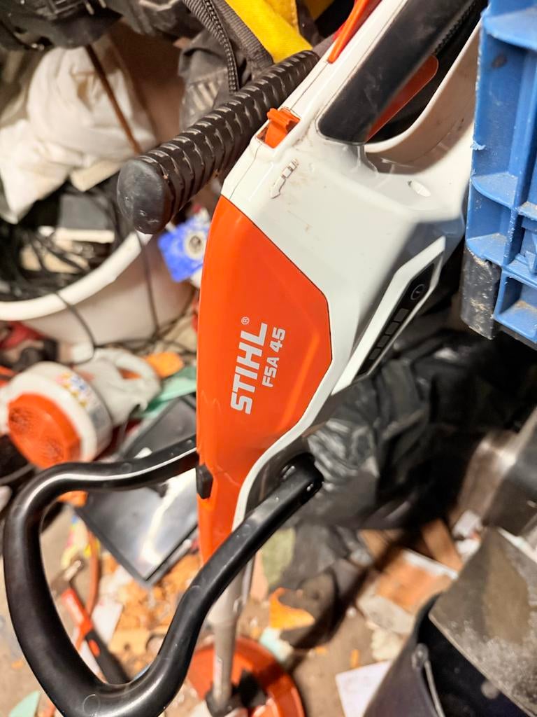 Stihl FSA 45 Accu Grastrimmer - Zo goed als nieuw, Ophalen of Verzenden