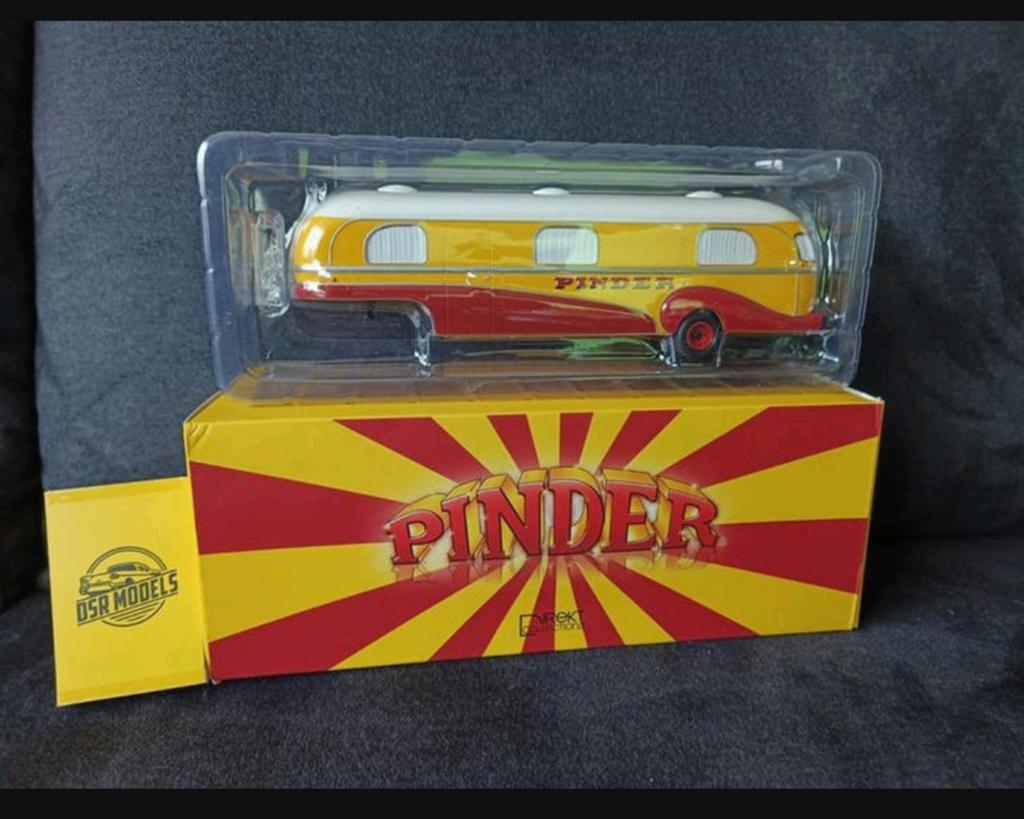 1:43 caravan trailer Pinder circus, Hobby en Vrije tijd, Overige merken, S, Auto, R