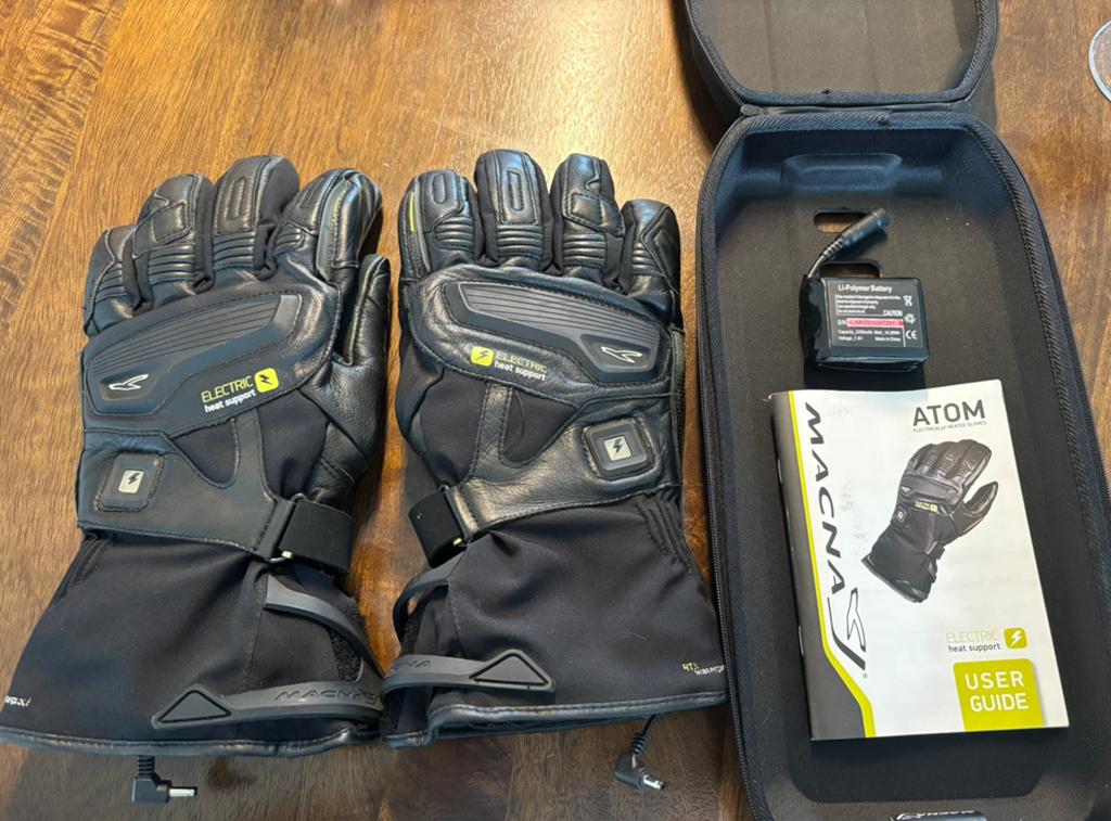 Macna Atom Verwarmde Motorhandschoenen met Oplader en Batter, Ophalen of Verzenden, Tweedehands, Dames, Handschoenen