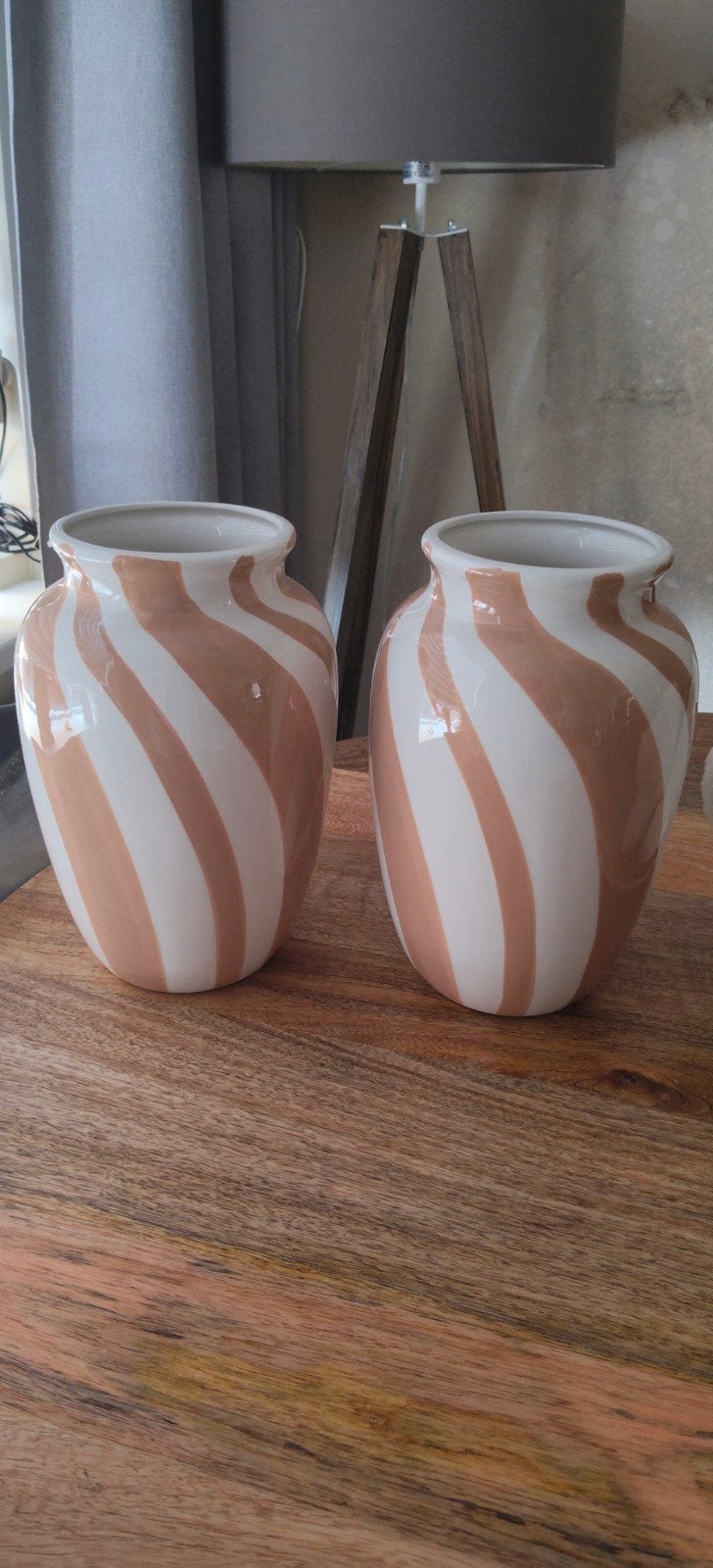 2 nieuwe vazen samen 10 euro, Ophalen, Nieuw, Beige