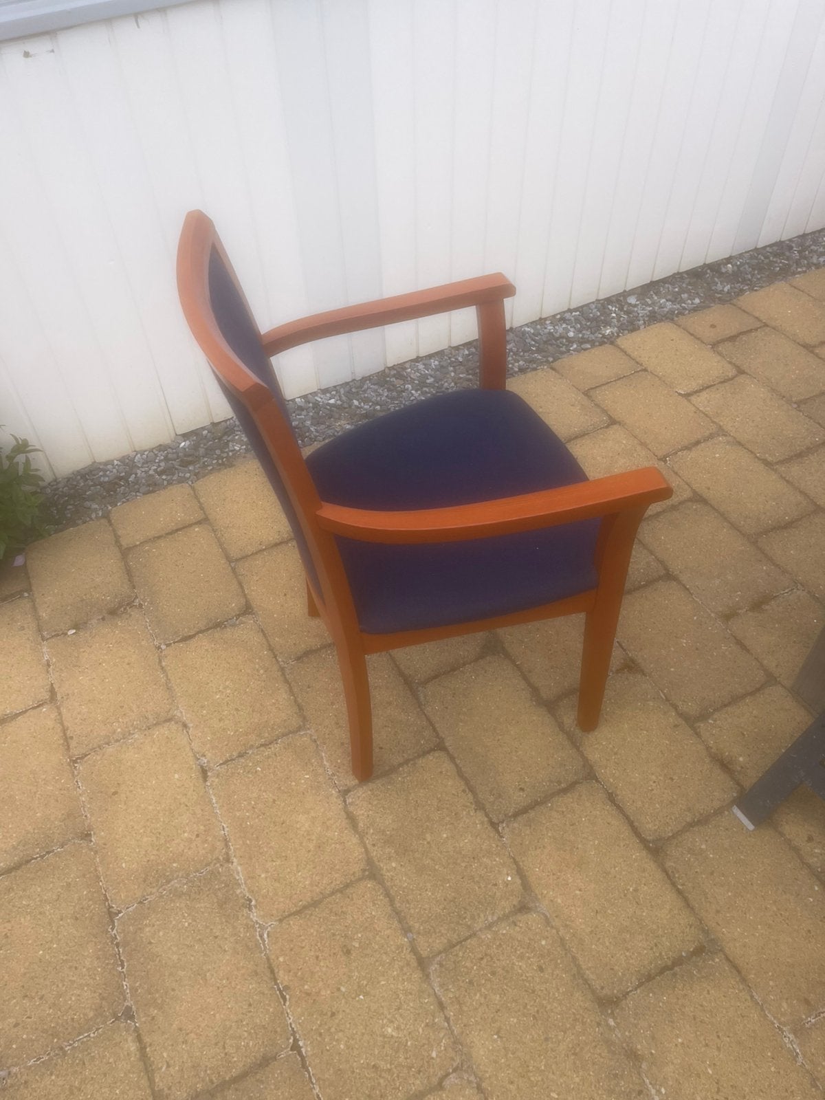 Mooi stoeltje 43 cm zithoogte, extra verstevigd, Huis en Inrichting, Ophalen of Verzenden, Stof, Eén