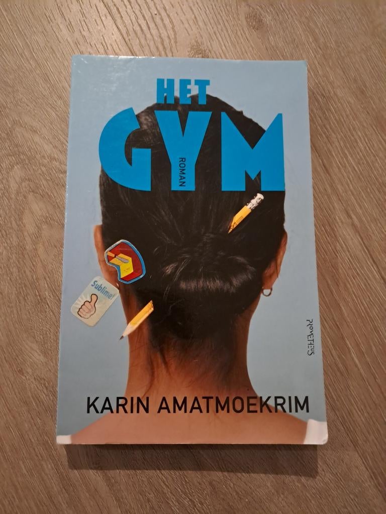 Karin Amatmoekrim - Het gym, Boeken, Ophalen of Verzenden, Zo goed als nieuw, Nederland, Karin Amatmoekrim