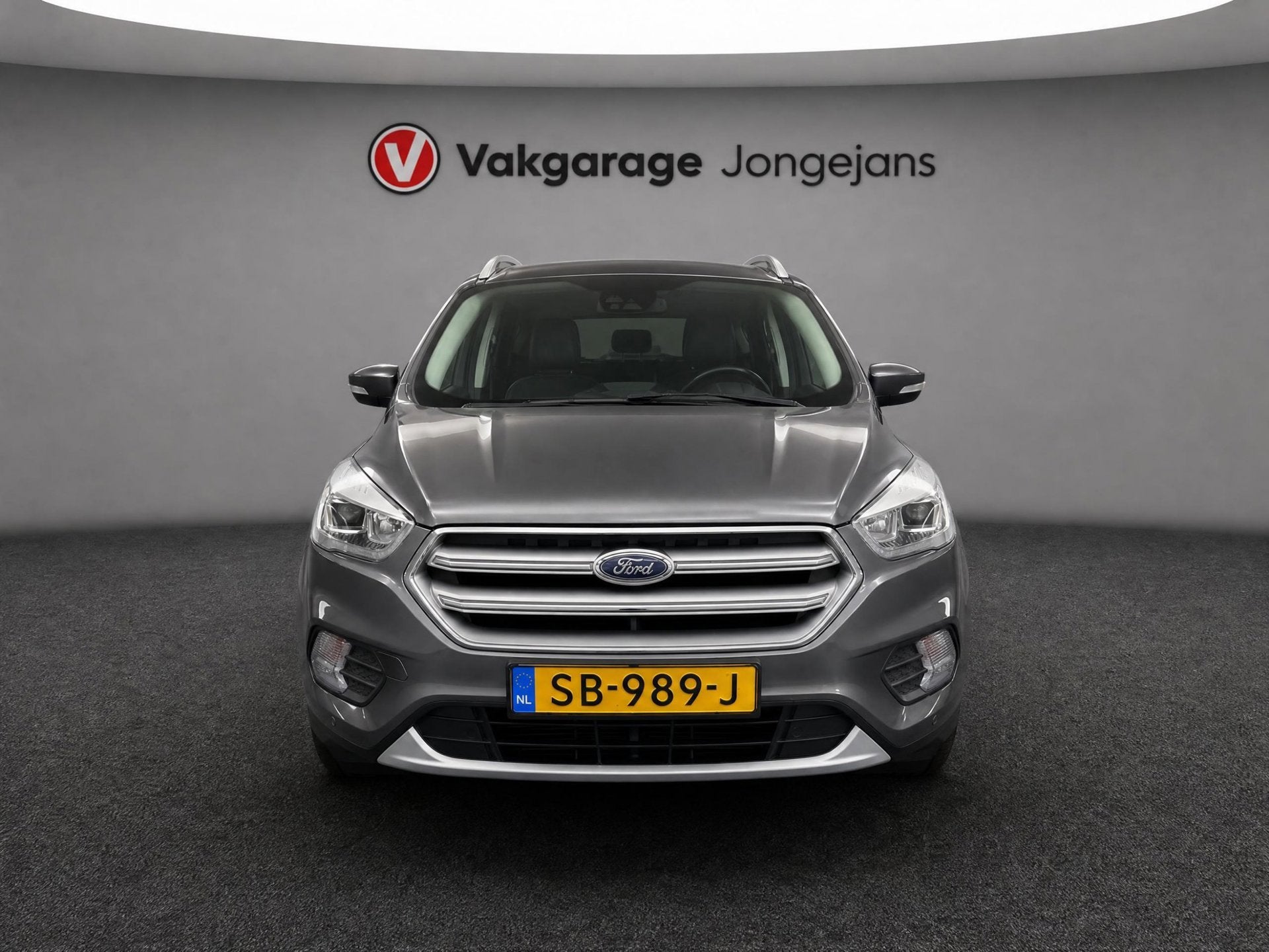 Ford Kuga 1.5 EcoBoost Titanium, Auto's, Ford, Stof, 4 cilinders, Origineel Nederlands, Bedrijf