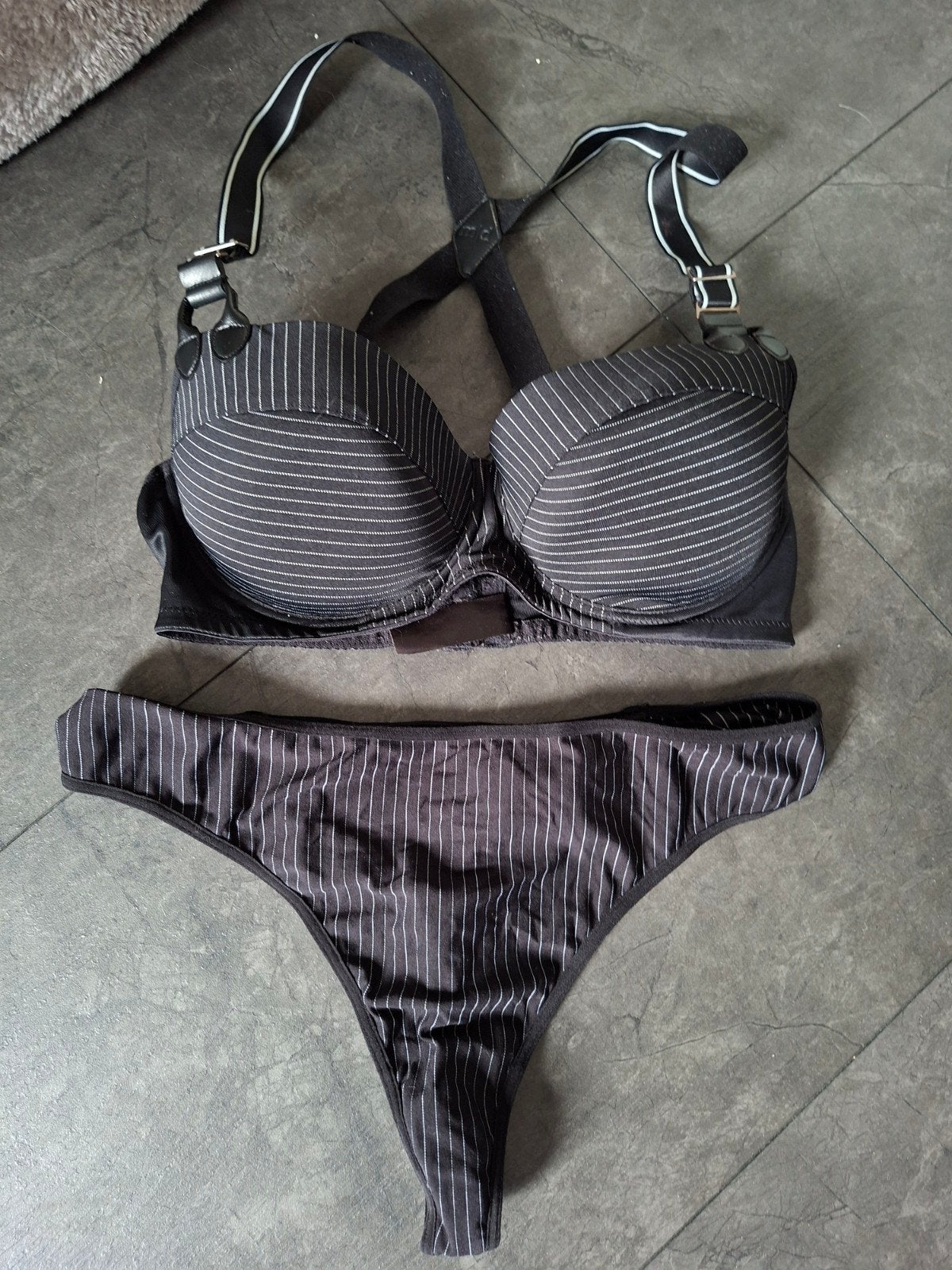 Marlies Dekkers Gloria setje 75D/L - Zwart met streepjes, Marlies Dekkers, Ophalen of Verzenden, Zwart, Setje