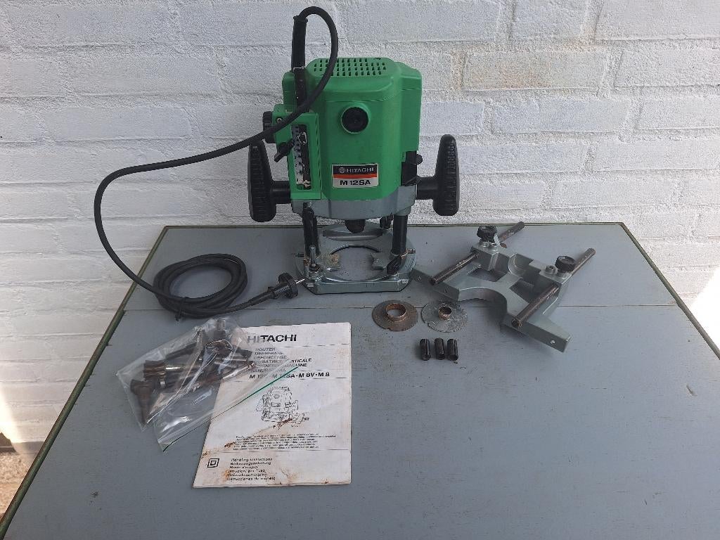 Hitachi M12SA bovenfrees 1600w, Ophalen of Verzenden, Gebruikt