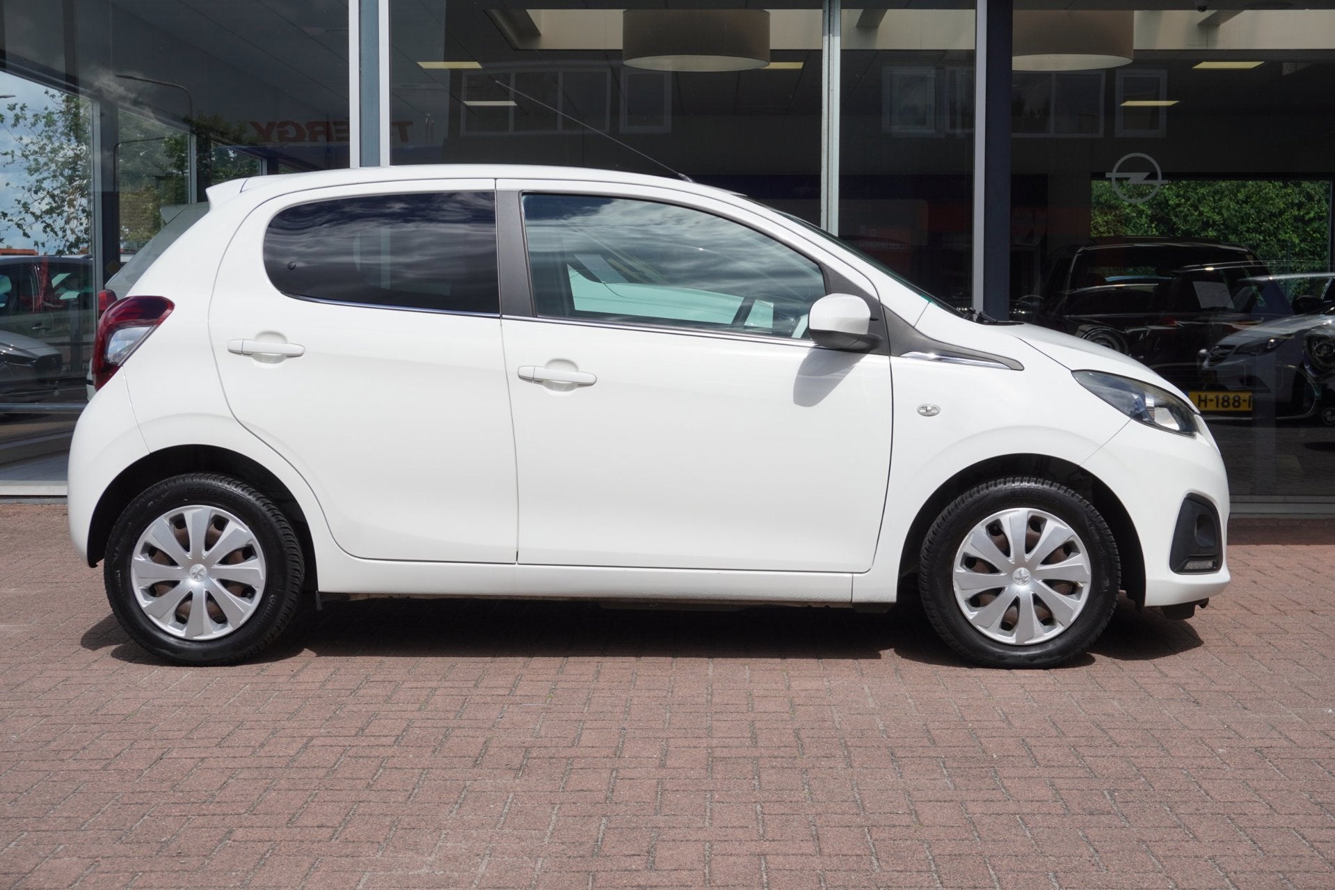 Peugeot 108 1.0 e-VTi Active 5deurs | Airco | 45.000KM | Ele, Auto's, Euro 5, Stof, Gebruikt, 31 €/maand