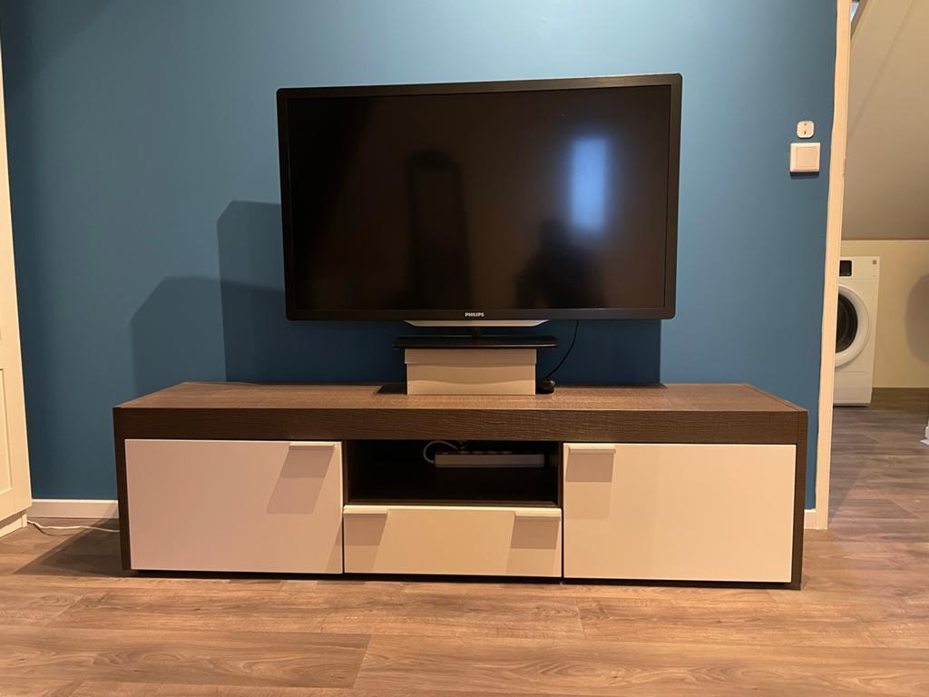 Tv meubel rough cut - Zo goed als nieuw, Ophalen, 150 tot 200 cm, Zo goed als nieuw, Minder dan 100 cm
