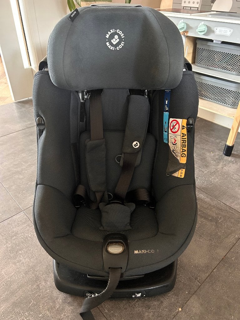 Maxi-Cosi Axiss draaibare autostoel 9–18 kg – zwart, Ophalen, 9 t/m 18 kg, Maxi-Cosi, Gebruikt