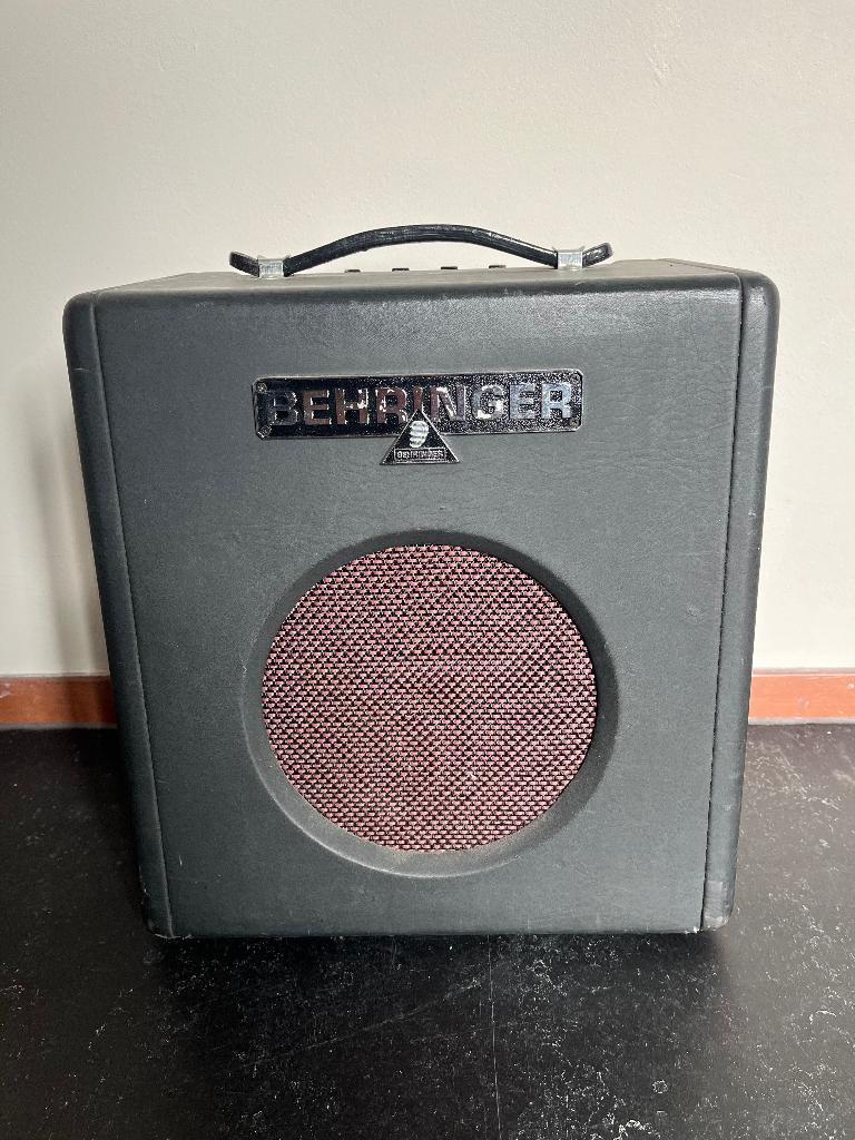 Basversterker, Muziek en Instrumenten, Ophalen, Gebruikt, Minder dan 50 watt
